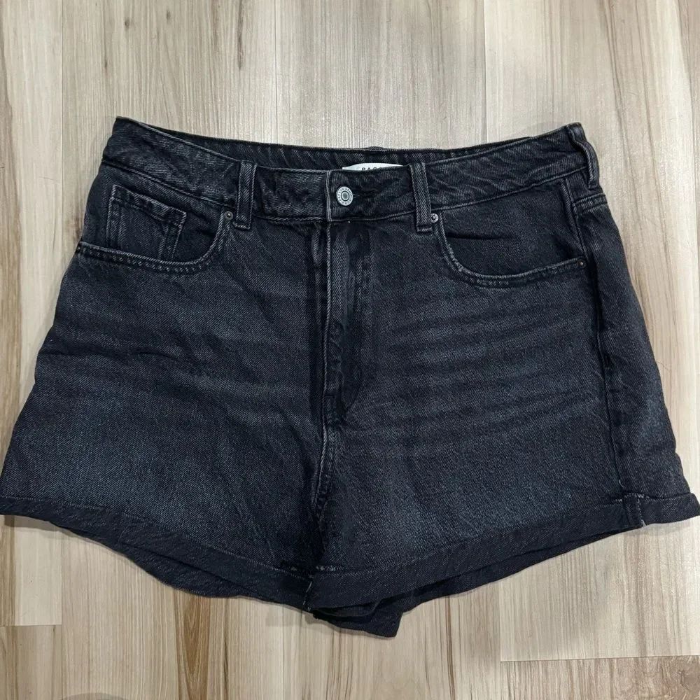 Pacsun Black Mom Cutoff Jean Shorts Women’s 30